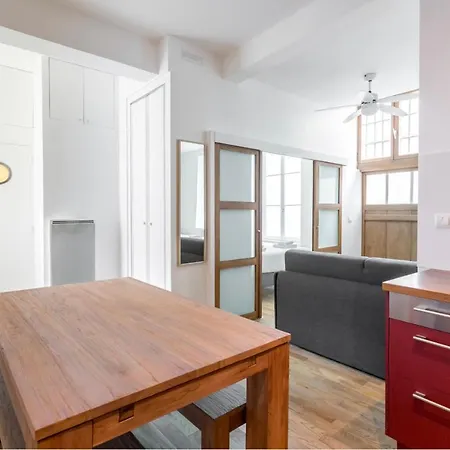 Apartment Heart Of Saint Paul Marais Historic Building Paris
